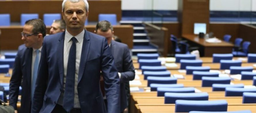 Partia bullgare e ekstremit të djathtë shtyn përpara ligjin për “agjentët e huaj”
