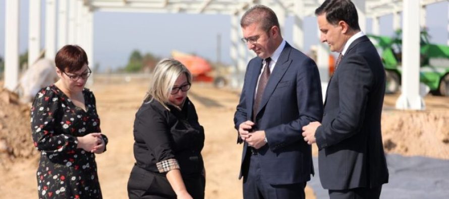 Mickoski: Prodhimi industrial shënon rritje, nuk ka më futboll në kabinete