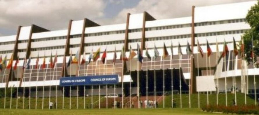 Si të mbrohen të drejtat e njeriut në epokën e Inteligjencës Artificiale