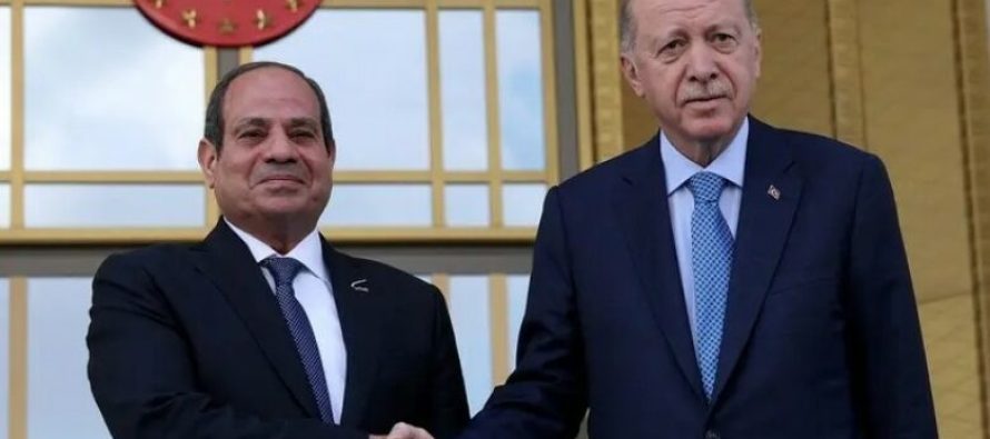 Erdogan thotë se Turqia dëshiron lidhje më të thella me Egjiptin për gazin natyror dhe energjinë bërthamore