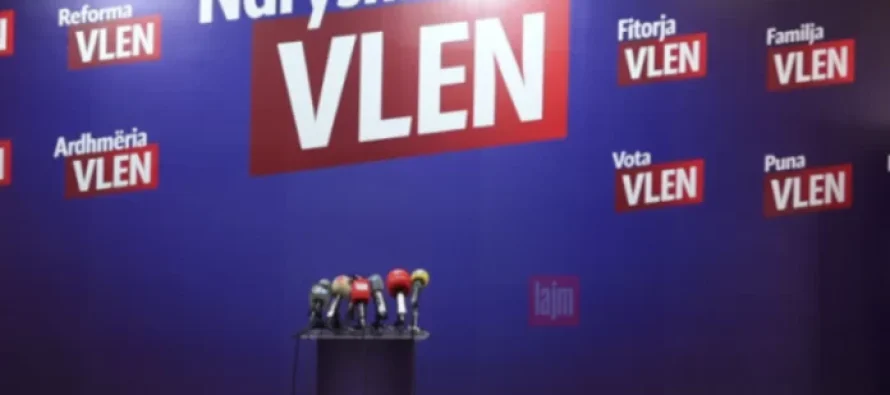 VLEN: Bixhozi jashtë shtëpive, premtimi u plotësua!