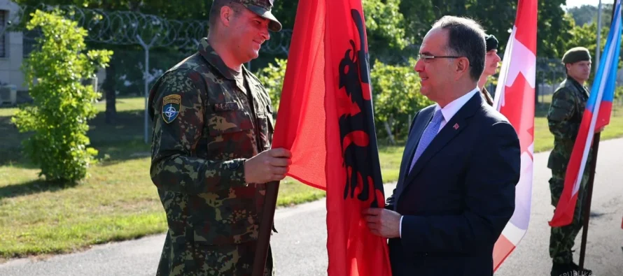 Prej dy ditësh në Letoni, presidenti Begaj rikonfirmon angazhimin ushtarak të Shqipërisë në NATO