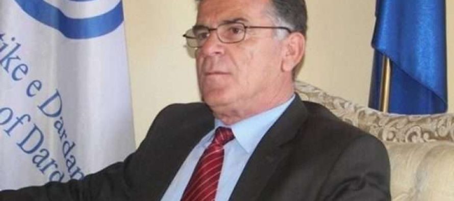 Ndërtimi i popullit, popullizmi dhe demokracia