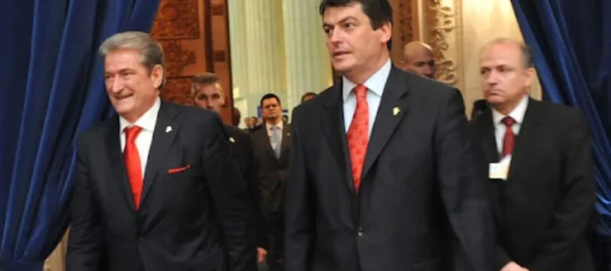 “Opozita e vdekur politikisht”/ Bamir Topi zbulon si e paralajmëroi Berishën në vitin 2008: I thashë mos prano marrëveshjen, por…