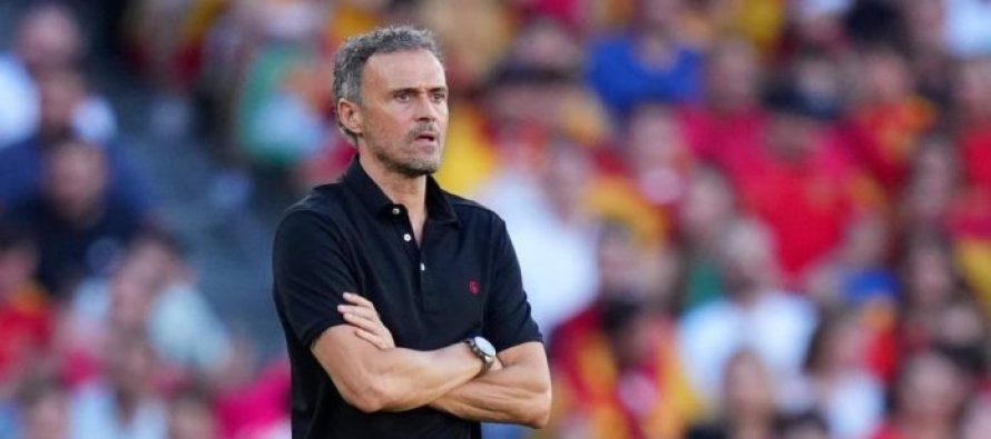 Luis Enrique do të përgjysmonte pagën për të mos folur më për mediat