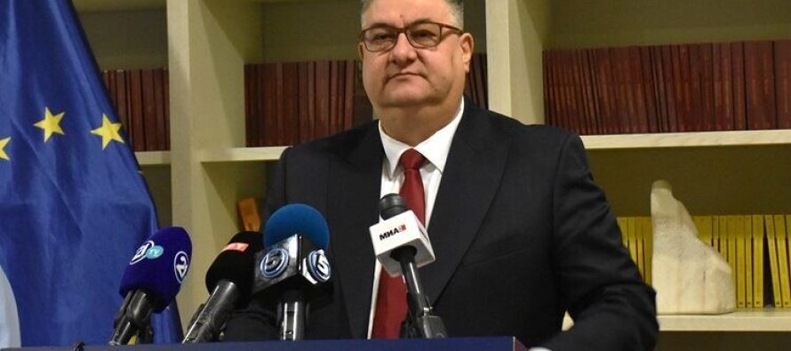 Ministri i Administratës ndalon punësimet me “balancues”