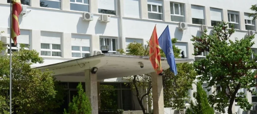 Një Komision i posaçëm do të rishqyrtojë marrëveshjen për ushqimin e organizuar të pjesëtarëve të Armatës dhe Ministrisë së Mbrojtjes
