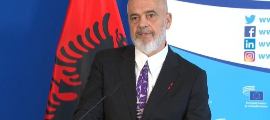 Rama: Marrëveshja e Shqipërisë për emigrantët është ‘ekskluzive’ për Italinë