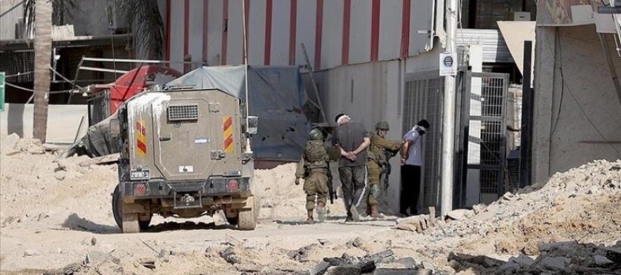 Ushtarët izraelitë arrestojnë 20 palestinezë në Bregun Perëndimor