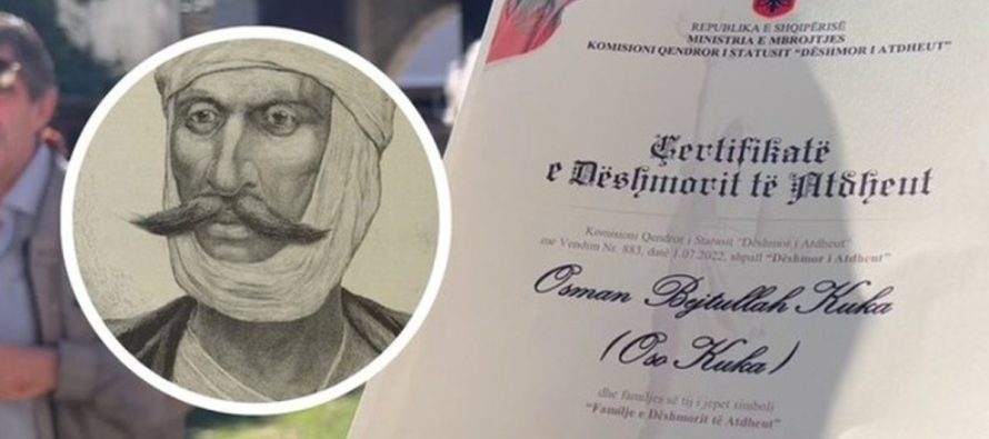 U vetëflijua në kullën e tij në Vranjinë, heroi Oso Kuka shpallet “Dëshmor i Atdheut”