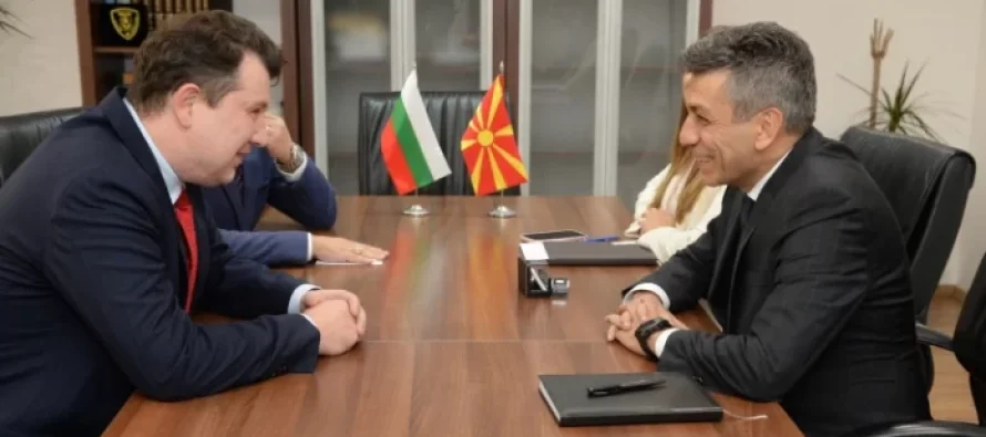 Mexhiti takoi ambasadorin e sapoemëruar bullgar, Zhelasko Radukov