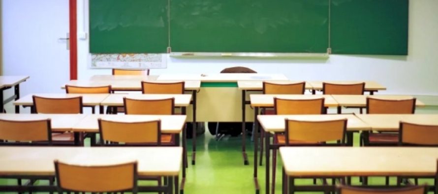 451 nxënës të Shkollës Fillore “Naim Frashëri” në Moranë të Studeniçanit prej sot bojkotojnë mësimin