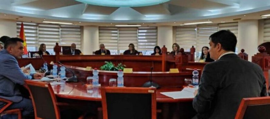 Badenteri në Kushtetuese, Maksuti: Është mekanizëm i domosdoshëm 