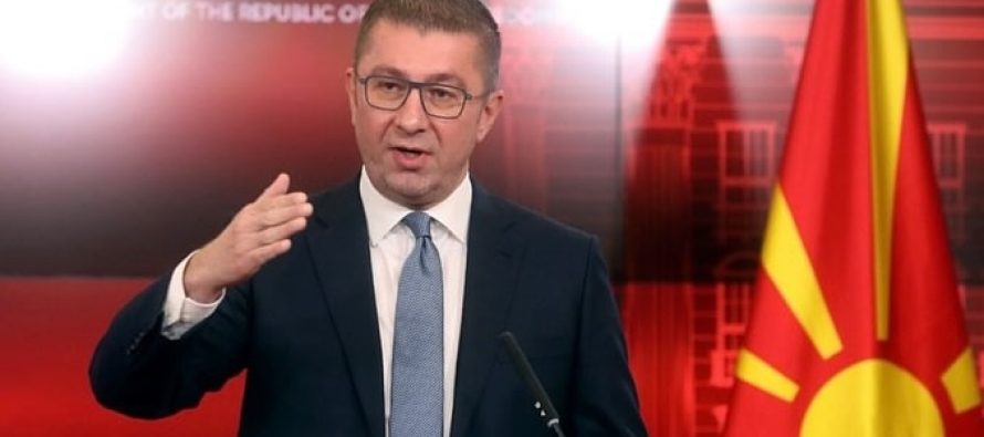 Mickoski: Çiftet e reja të lindin më shumë fëmijë