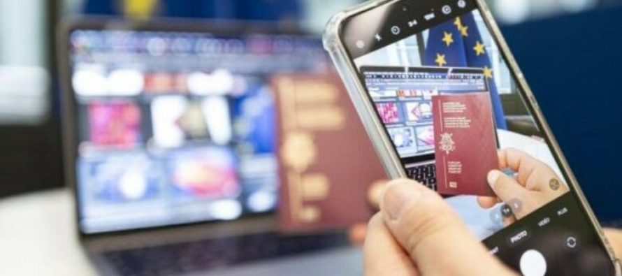 Një pasaportë në ‘smartphone’-n tuaj? Ja çfarë parashihet në “planet e BE-së për kontrolle kufitare më të shpejta deri në vitin 2030”
