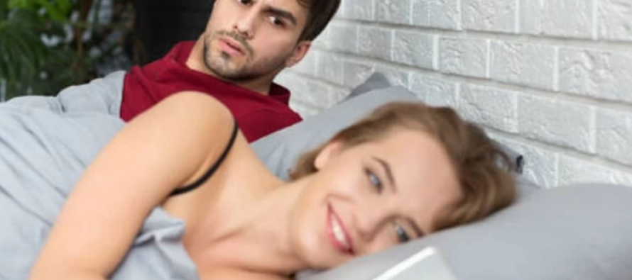 Microcheating: Çfarë është dhe a po e bëni pa vetëdije?
