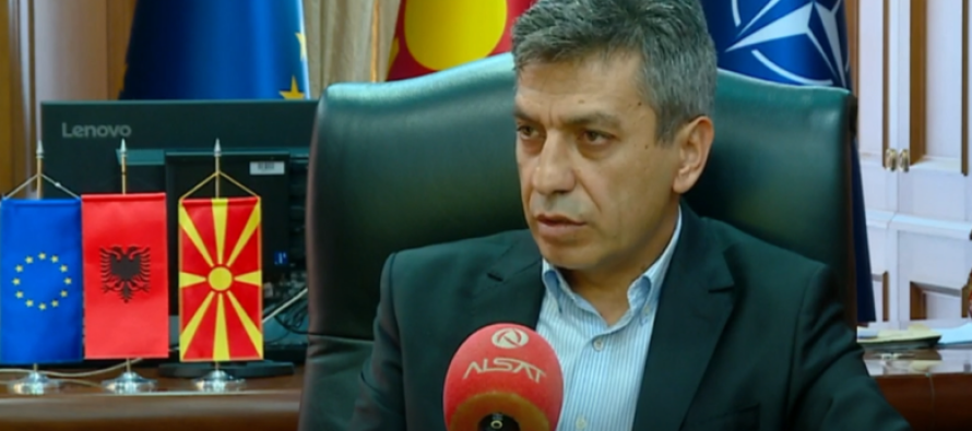 Izet Mexhiti: Kur Ali Ahmeti flet për hyzmeqarë, niset nga përvoja