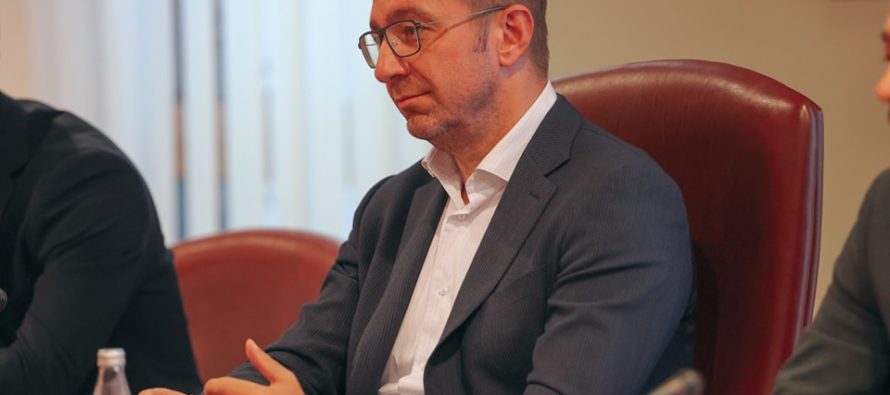 Edhe Mickoski jep garanca: Siguria në Maqedoni stabile! 