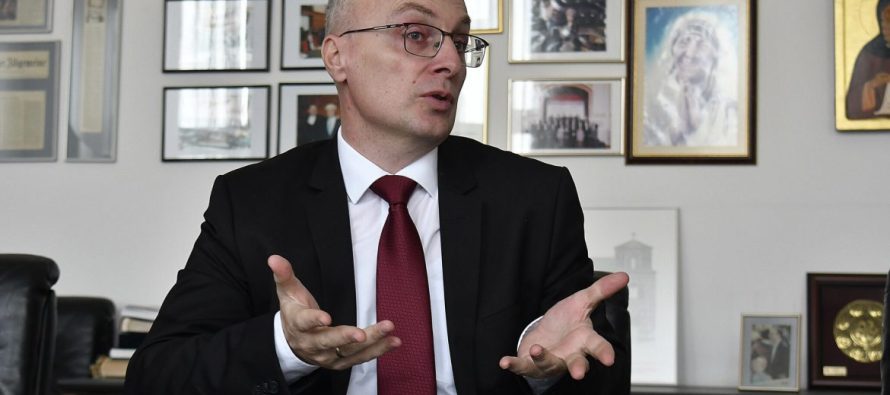 Milloshoski: Do të ishte mirë në Sofje të ketë një qeveri të qëndrueshme që të mundet të bisedohet në mënyrë të barabartë 