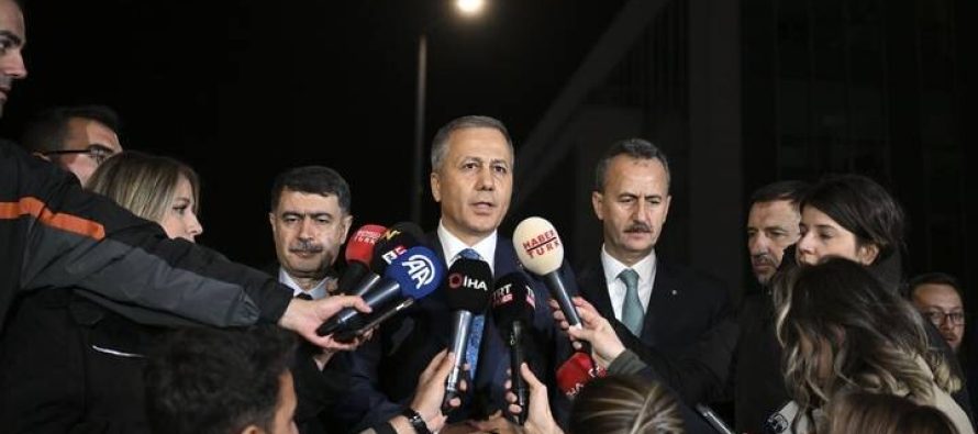 Ministri turk: 5 të vdekur dhe 22 të plagosur nga sulmi terrorist