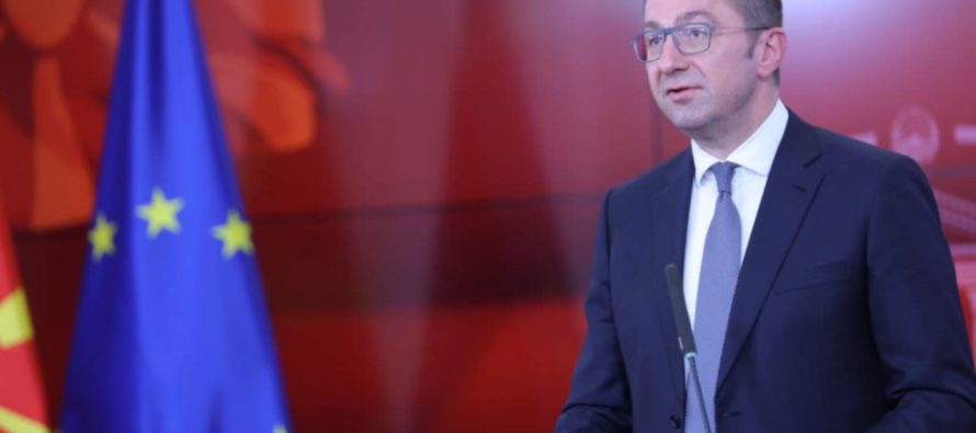 Mickoski: Do të rriten pagat e të gjithë punonjësve, por pagat e funksionarëve nuk do të rriten