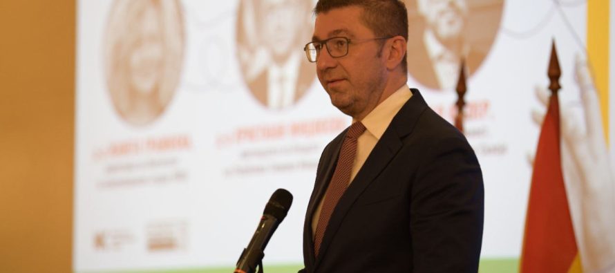 Mickoski: Gjatë 6 muajve të fundit si Qeveri kemi treguar se mund të funksionohet ndryshe