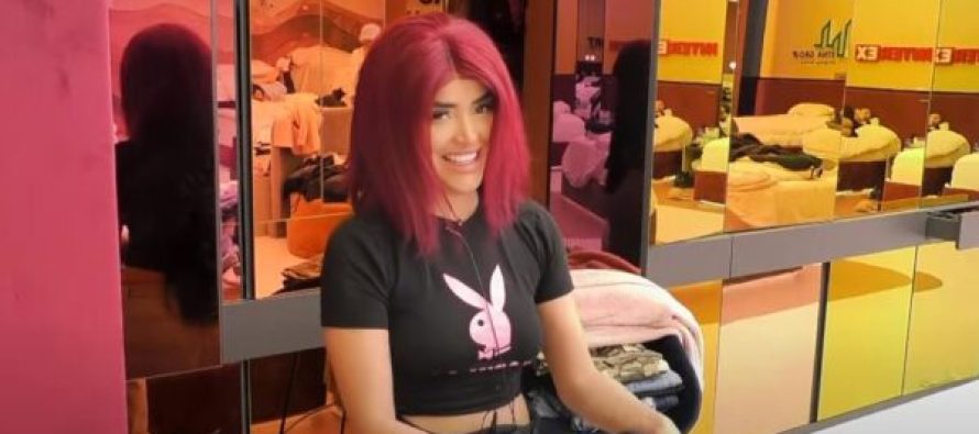 Anisa e imiton, Sara ia kthen “mundesh më mirë”