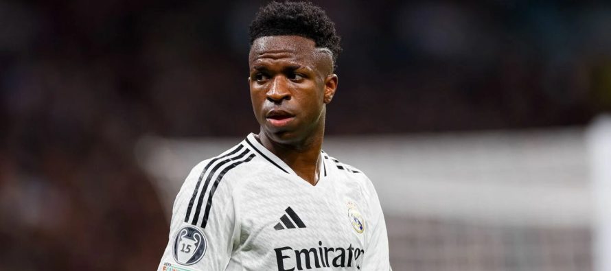 Brazili diskuton “Ligjin Vinícius” kundër racizmit në futboll