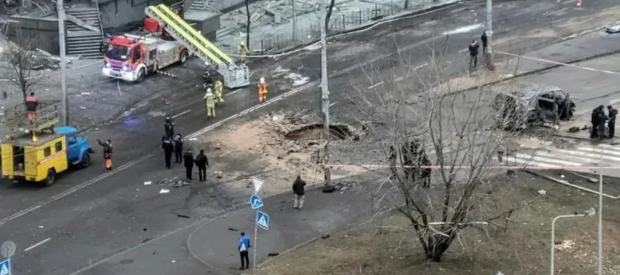 Tjetër sulm fatal në Kiev, Rusia bombardon sërish kryeqytetin ukrainas/ Raportohen 4 viktima