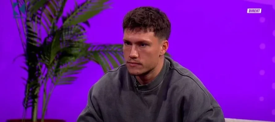 Driloni në krahët e kësaj vajze pas daljes nga BBVK