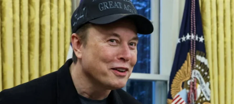 Kash Patel u kërkon punonjësve të FBI-së të injorojnë kërkesën e Elon Musk