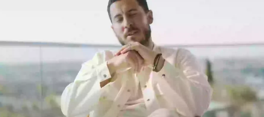 Eden Hazard zbulon katër ‘artistët’ e vërtetë të futbollit