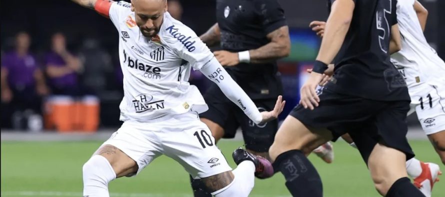 Neymar kritikon topin e ndeshjes pas humbjes së Santosit ndaj Corinthians