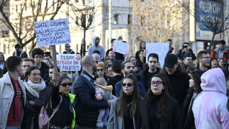 Qytetarët sërish në protesta për Frosinën!