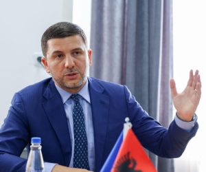 Krasniqi: Të shtunën në Shkup bashkohen zërat nga të gjitha trojet për të mbrojtur dinjitetin