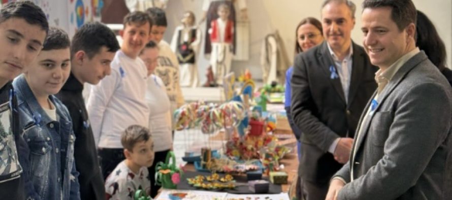 Limani ndau donacion me mjete didaktike për 2 Prill – Ditën Botërore për Autizëm