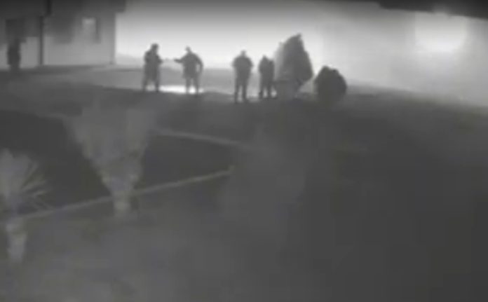 Skena filimi, si ndodhi të futet kokainë dhe marihuanë në burgun e Shtipit | VIDEO