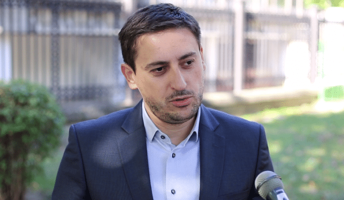 Komisioni Evropian reagoi për zgjedhjen e Bogojeskit, institucionet vendore heshtin