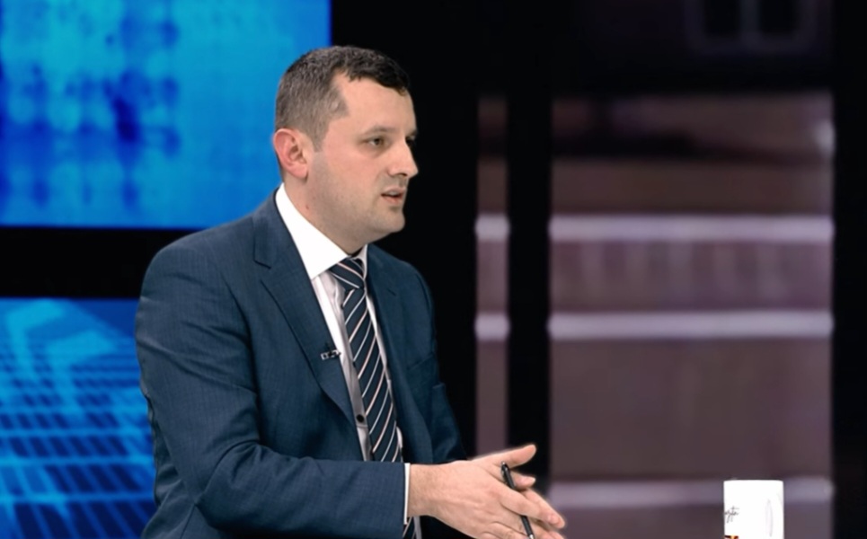 Faton Ahmeti: VLEN në qeveri pa legjitimitet shqiptar, Taravari bëri hap të guximshëm