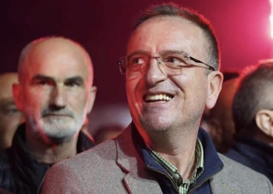 Arrestohet dy djemt e Garip Kabës në Strugë: Regjimi filloi me persekutimin e popullit