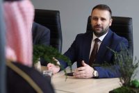 VLEN: Po sjellim investitorë strategjikë nga Arabia Saudite për Kodrën e Diellit dhe agrobiznesin