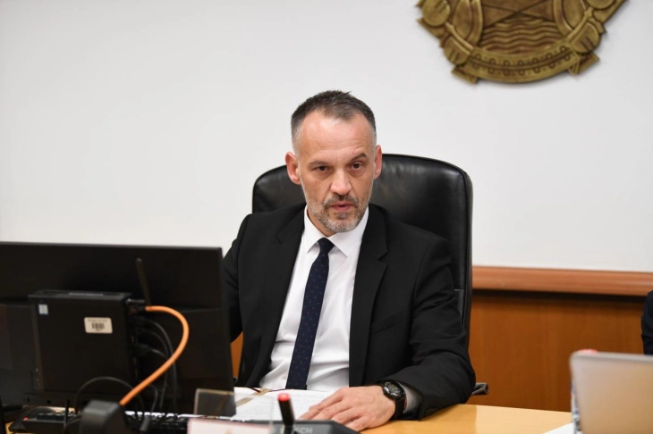Arben Fetai në titullin e  Kryetarit të Kuvendit të ASH së  megjithëse i shkarkuar