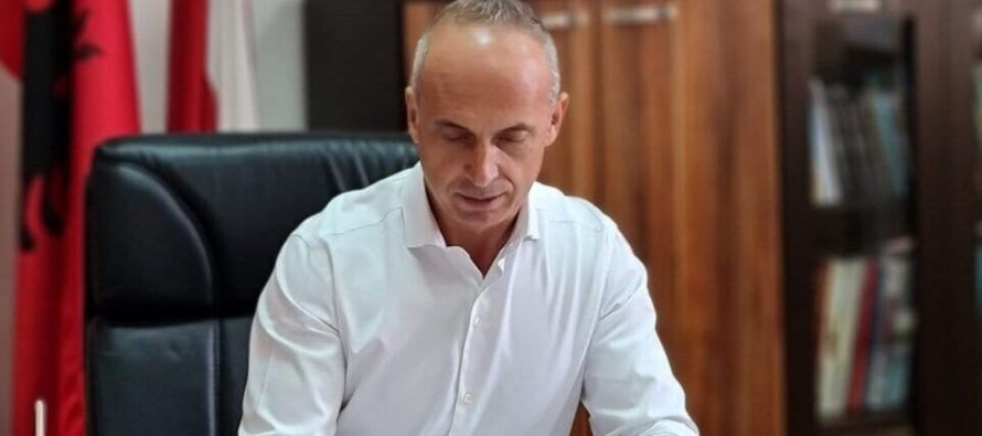 Kryetari i Komunës së Kërçovës akuzohet për keqpërdorim të detyrës zyrtare – dëmi mbi 64 mijë euro