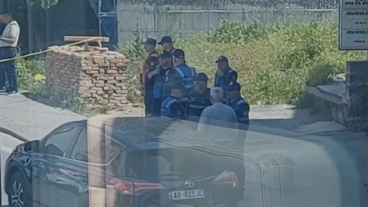 Gjendet arma dhe identifikohet autori që lëshoi breshëri plumbash dhe plagosi 5 persona në Laç