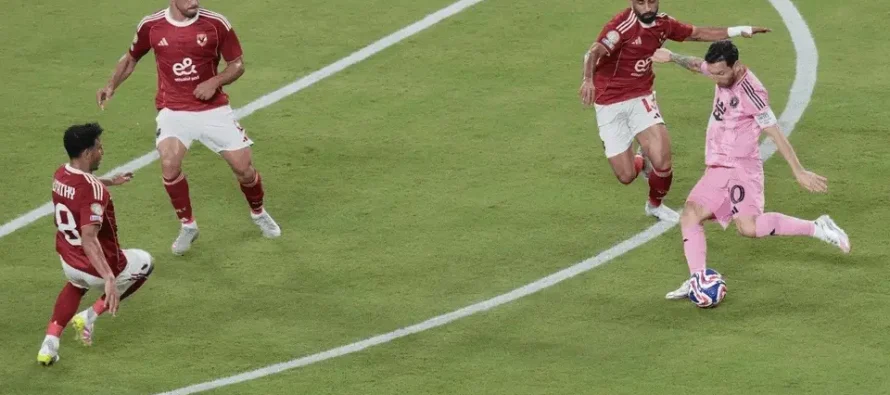 Traversa i mohon Messit golin – barazim pa gola në hapje të Kupës së Botës për Klube