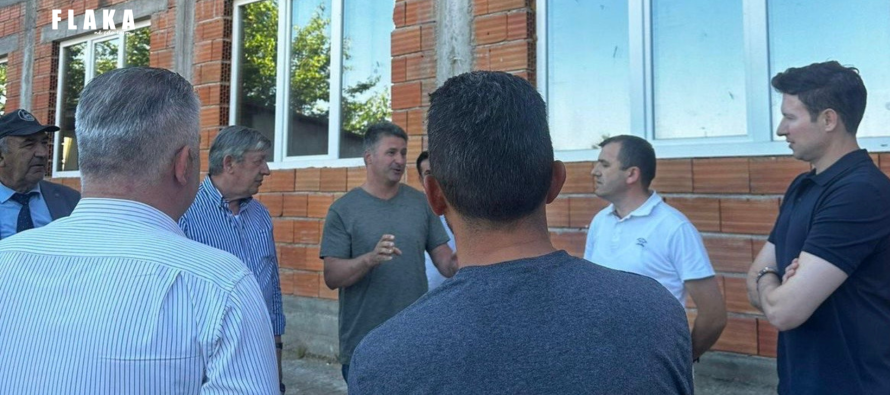 “Faleminderit, Ambasador!” – Nerova nis rrugën drejt shkollës së merituar