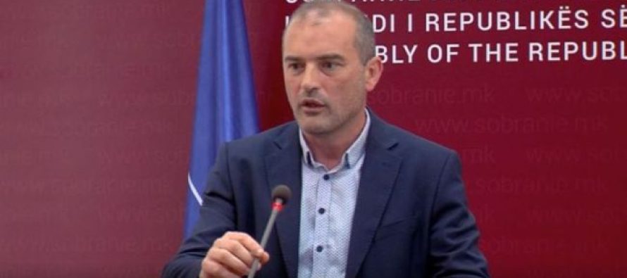 Halil Snopçe godet VLEN-in: “Ligji për kazinotë? Veç një Déjà Vu pa asnjë benefit!”