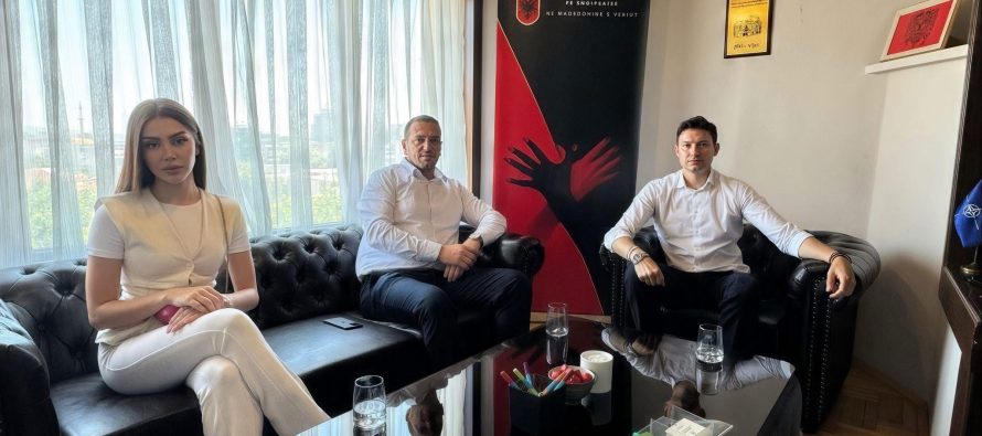 Takim i përfaqësuesve të ASH-së me Ambasadorin e Shqipërisë