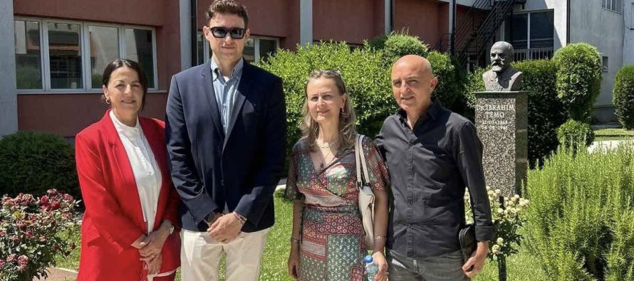 Ambasadori Meidani, viziton Shkollën e Mesme Komunale “Dr. Ibrahim Temo” në Strugë