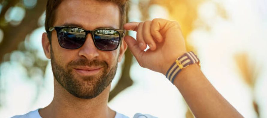 KUJDES: Syzet e diellit që dëmtojnë sytë – çfarë duhet të dini